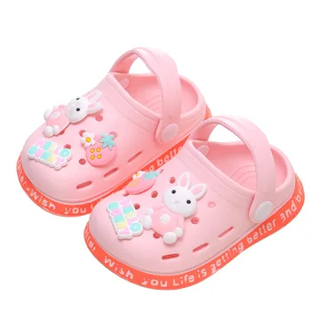 Летняя Новая детская обувь, теплые тапочки, комфортная домашняя нескользящая обувь с мягкой подошвой, милые домашние тапочки с дырочками для мальчиков и девочек