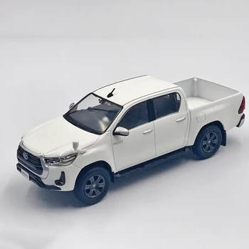 Литье под давлением в масштабе 1: 30 Имитационная модель автомобиля Toyota Hilux из сплава, статические металлические украшения, детские праздничные подарочные игрушки